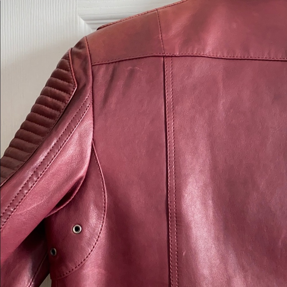 Leather jacket - Picture 6 of 7